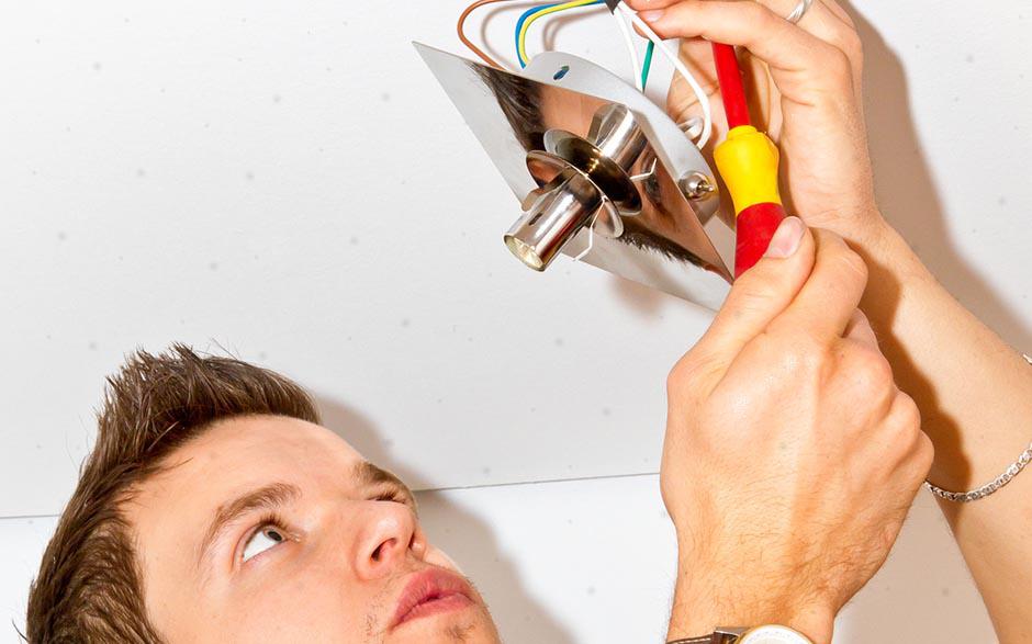 besoin d'un électricien Rungis
